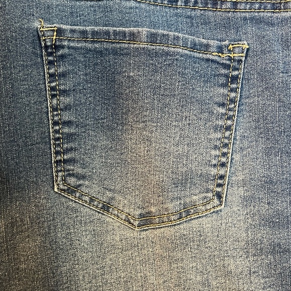 D. Jeans women’s size 14 button front high waisted jeans skirt - Picture 5 of 7